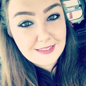 Meet your Posher, Naomi